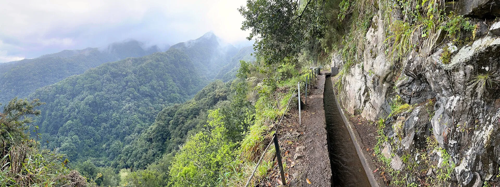 PR 18, Levada do Rei
